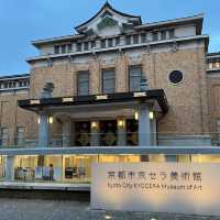 京都市京瓷美術館（Kyoto City Kyocera Museum of Art）：文化與藝術的殿堂