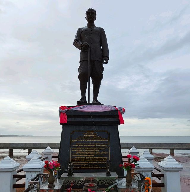 👍🏻Saen Suk Lampam Beach Monument