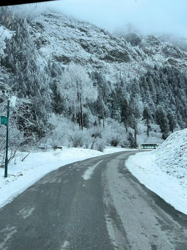 西嶺雪山遊玩攻略