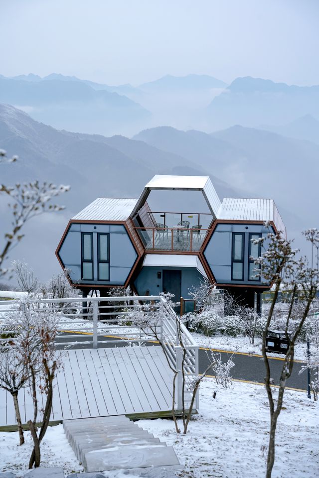 不用去東北，湖北人有自己的雪國世界