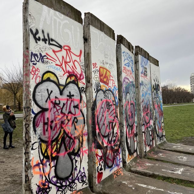 Berlin Wall 