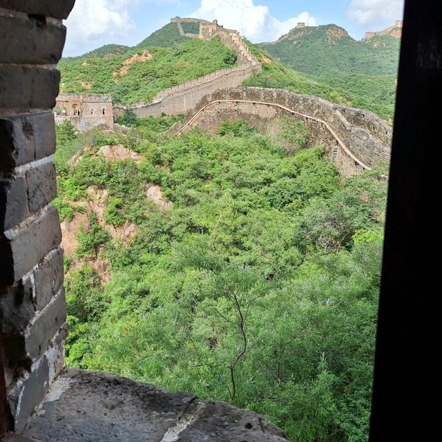 ESCAPE the crowd at Jinshanling Great Wall