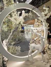 Christmas at The Garden Mall: A White Wonderland