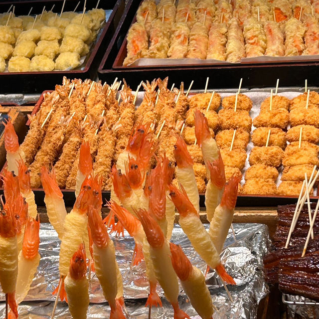 京都錦市場（Nishiki Market）：美食與文化的聖地