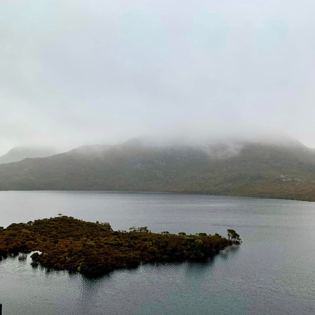 Cradle Mountain's Majestic Allure