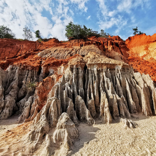 Mui Ne: Vietnam's Coastal Paradise of Sand Dunes and Serenity