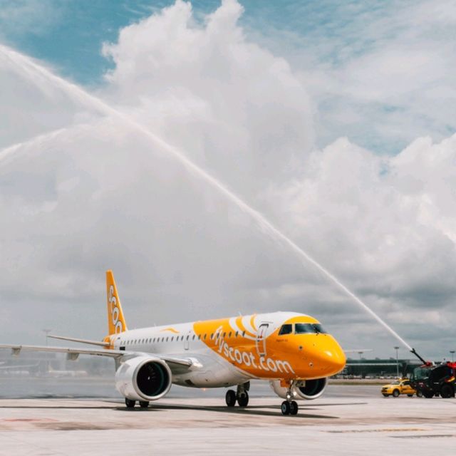 Nok Scoot: A Fun Budget Airline from Singapore to Phuket! 🛫