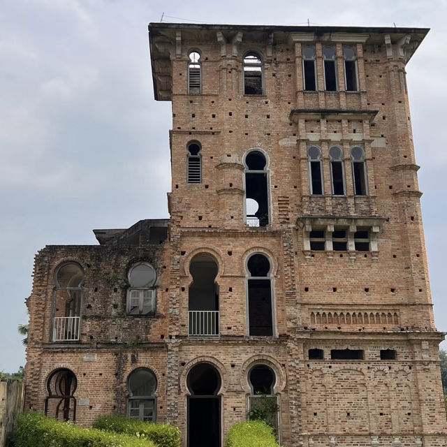 Is Kellie’s Castle really haunted? Pay a visit to find it out!