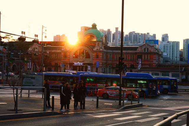 Seoul: A Cultural and Culinary Delight 🇰🇷🍗