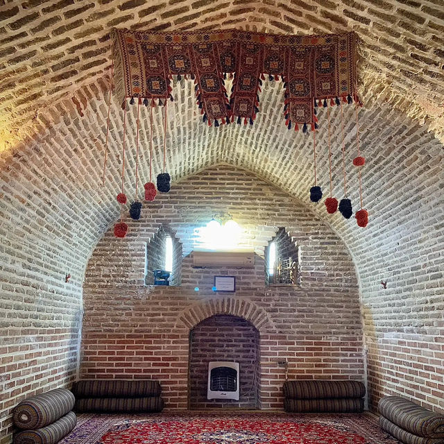 Baba Qodrat Caravansary