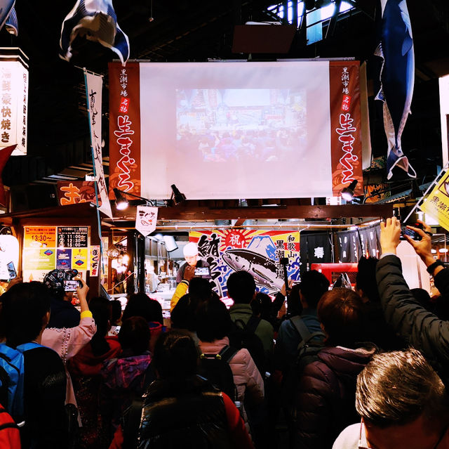 Spectacular Tuna Show and Fresh Flavors at Kuroshio Market!