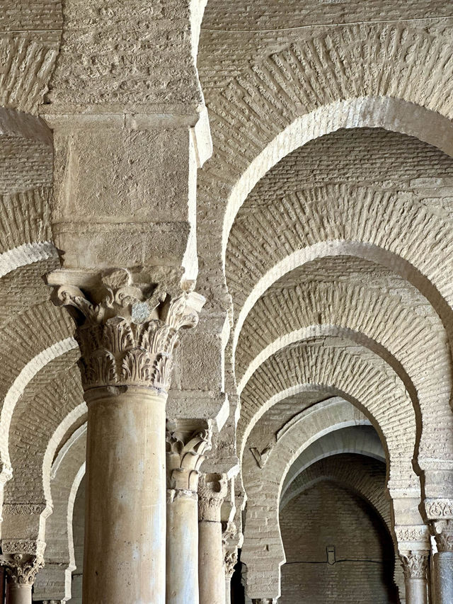  🕌 Discover the Great Mosque of Kairouan, Tunisia 🇹🇳 