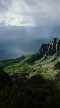 在夏威夷嘅呢個島嶼遇見最美海岸線。