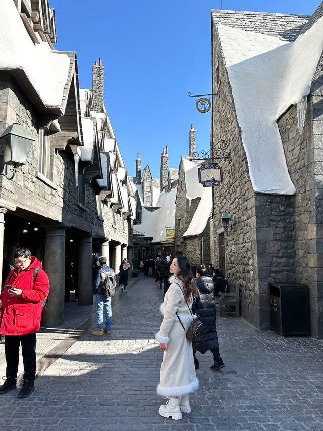 “Ready to Visit Hogwarts? A Magical Day at Beijing Universal Studios Awaits!”