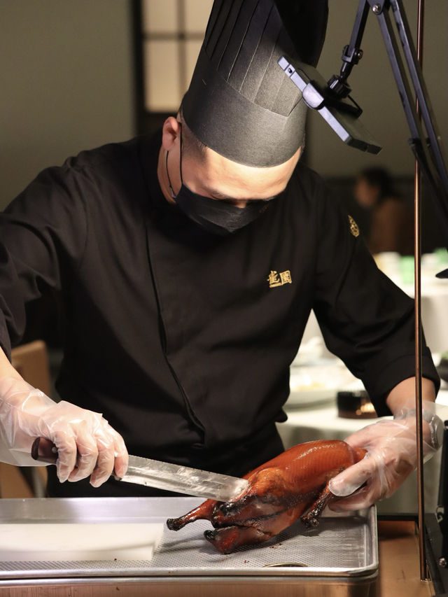 又開新店了…新年聚餐來點湘味