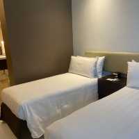 Great Full Service Apartment In Bukit Bintang