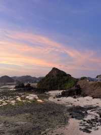 Incredible Pink Skies from Bukit Seger in Lombok 🇮🇩