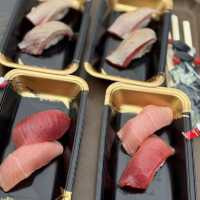 Witness Blue Fin Tuna Cutting at Wakayama’s Kuroshio Market