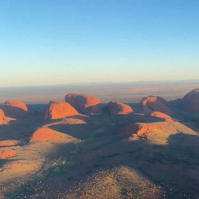 Majestic and Timeless: My Awe-Inspiring Visit to Uluru!