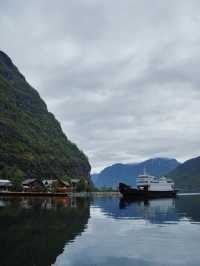 Discover the Charming Town of Flåm in Norway