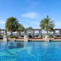 Dusit Thani Pattaya ที่พักติดทะเลพัทยา