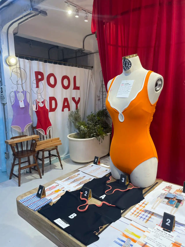 APRILPOOLDAY👙⛱️ exhibition นิทรรศการรับsummer