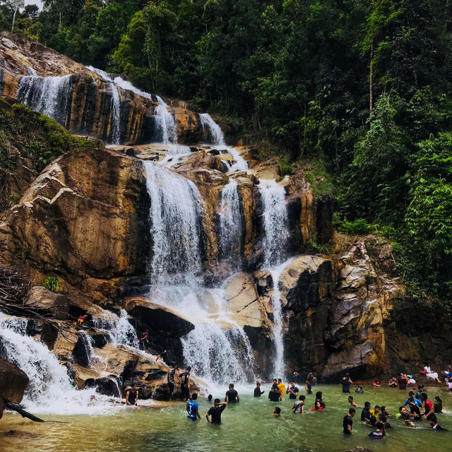 🇲🇾 Sungai Pandan Waterfall: A Refreshing Natural Getaway