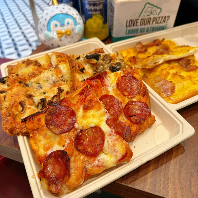 聖誕必食pizza 店😎