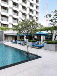 A Great Pool Experience at Holiday Inn Bangkok