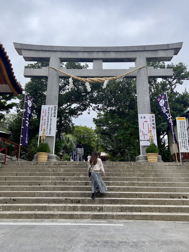 お守りが可愛い♪海が見える神社