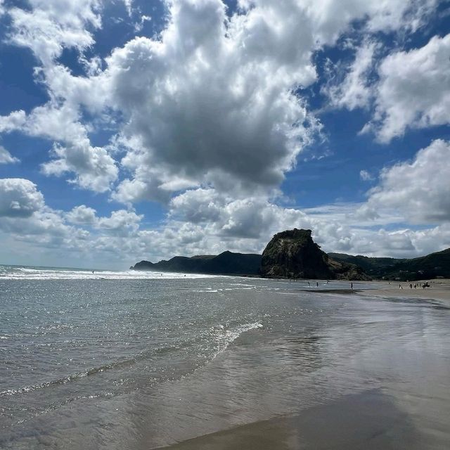 Piha Beach