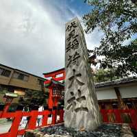 伏見稻荷神社