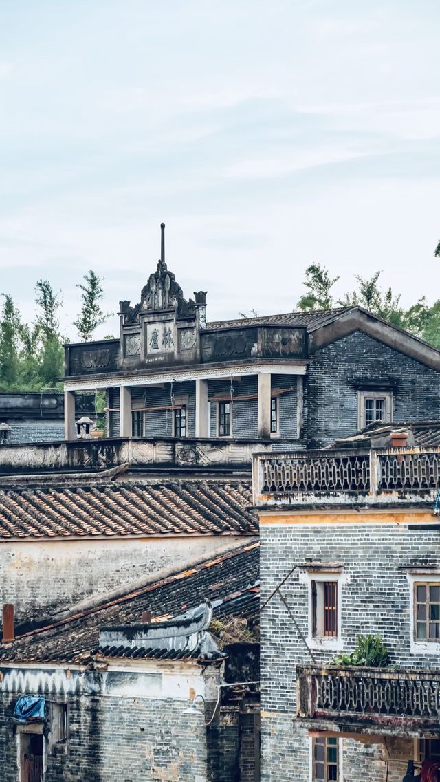 開平碉樓｜一個遺落在鄉間的東方古堡。