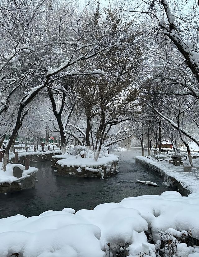 烏魯木齊水磨溝公園｜冬日裡的冰雪童話與人文之旅