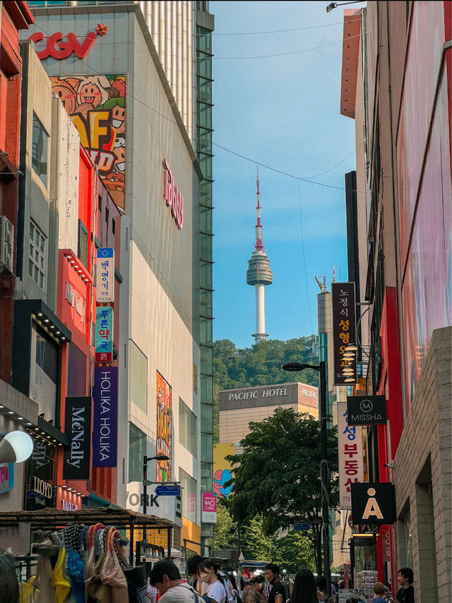 Bustling Streets of Myeong-dong in Seoul 🇰🇷