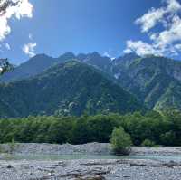 【上高地】登山気分のハイキングができる山のリゾート