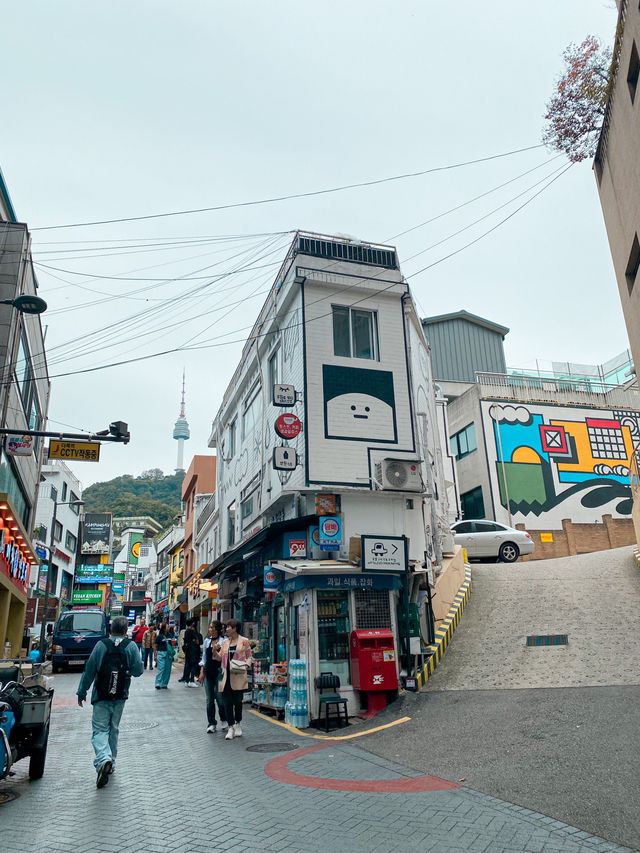 Cute Comic Street in Myeongdong, Seoul