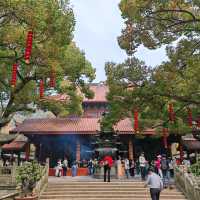 Hangzhou - Ancient buddhist temple that worth you visit