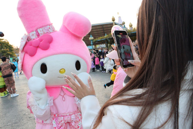 hello Kitty樂園守護少女心