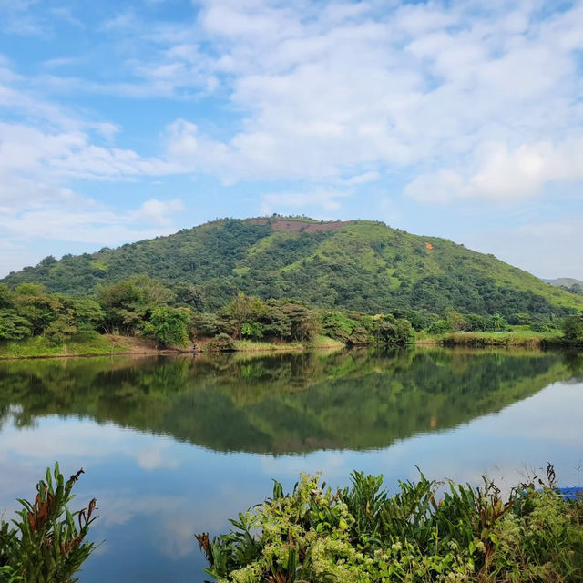 Traverse the Scenic Wonders of Nam Chung on the Wilson Trail