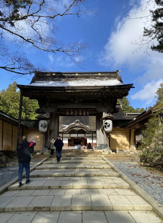 今日的高野山像調色盤一樣美麗！果然是世界遺產。