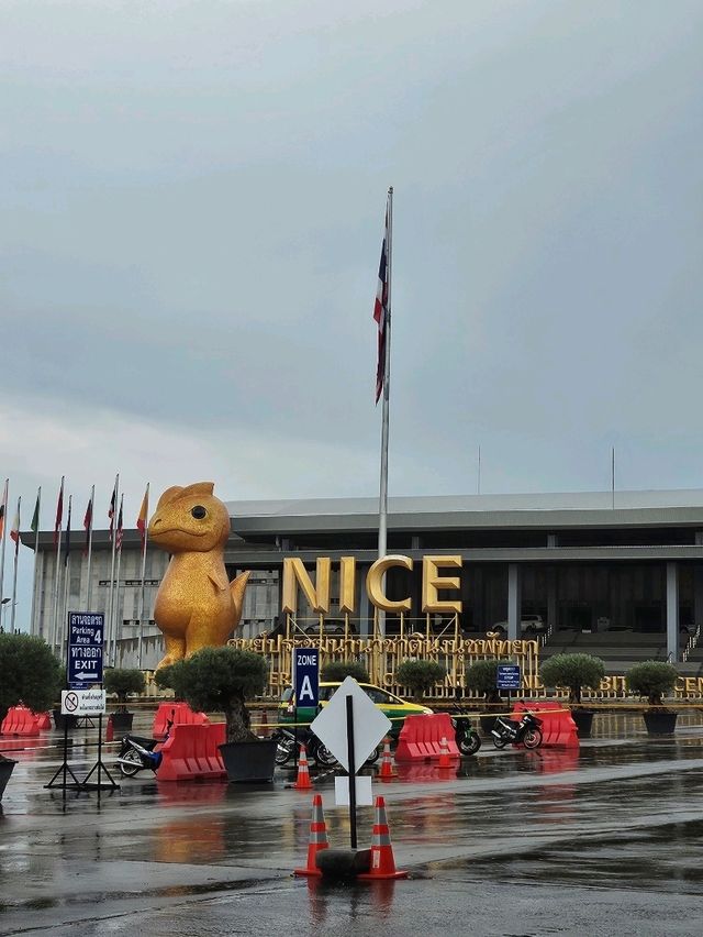 Escape to a Floral Wonderland: Unveiling the Magic of Nong Nooch Garden, Thailand