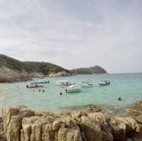 Chill Vibes and Crystal Water: Discover Perhentian Island 🇲🇾