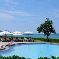 Dusit Thani Pattaya ที่พักติดทะเลพัทยา