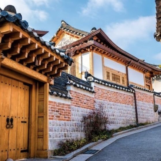 Walk around quaint Bukchon Hanbok Village 