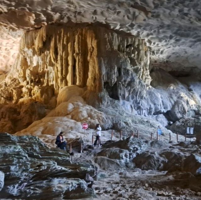 世界文化遺產越南下龍灣一日遊，遇見海上桂林