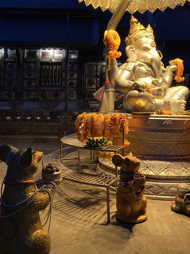 Silver Temple Chiang Mai: A Shimmering Slice of Peace