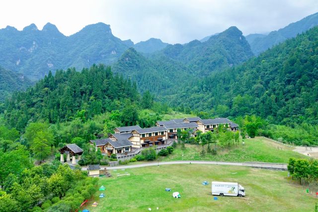 來這裡體驗飛拉達吧~~木橋溪生態旅遊度假區。