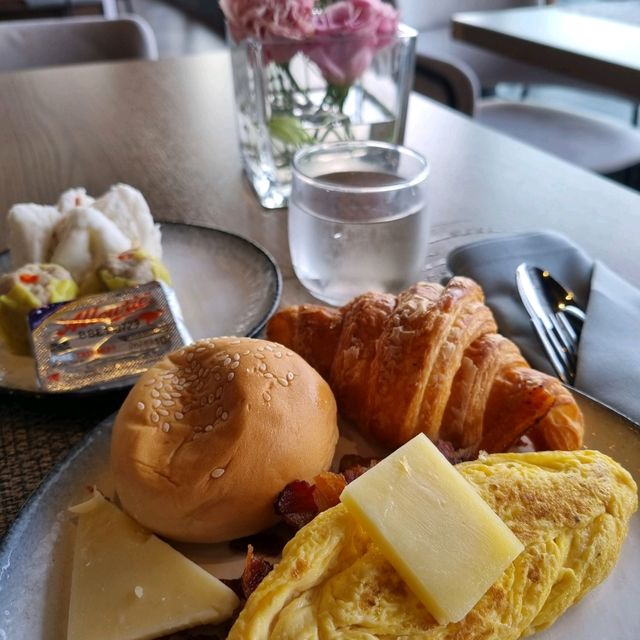 Avani Sukhumvit Breakfast