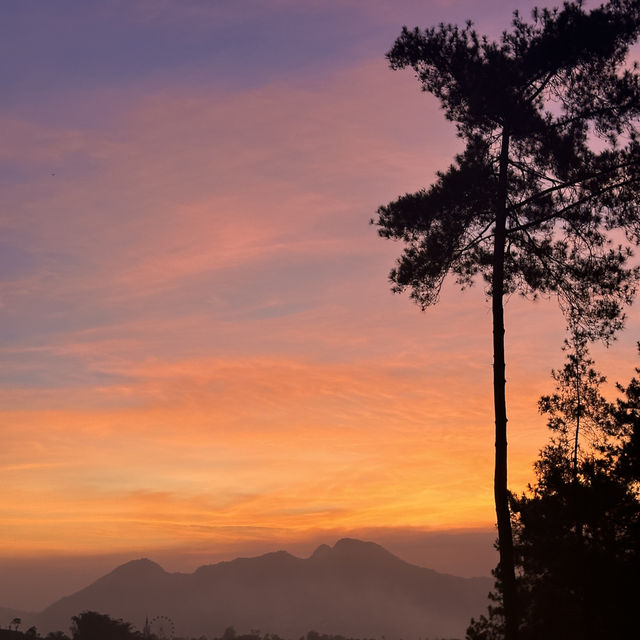 Sunset at paralayang